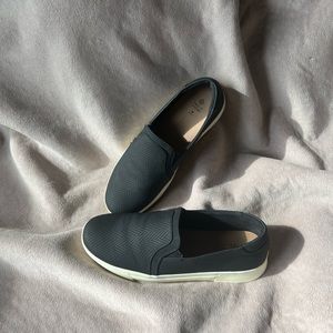 Call It Spring Size 7.5 Black Slip On Sneakers Low Cut Flats Rubber Sole Shoes